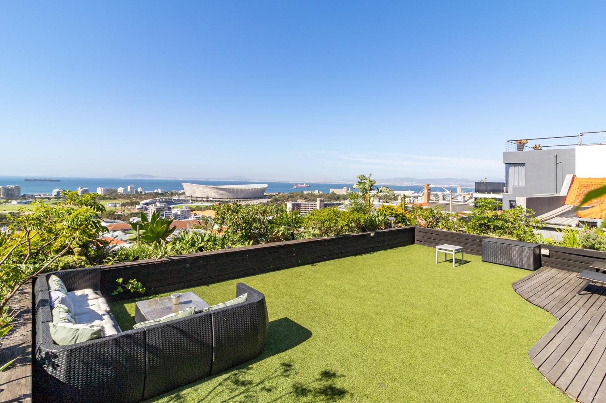 Cape Town Skyroof Apartment Loadshed Proof Ocean Views Exterior photo